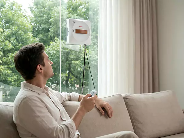Giải phóng đôi tay của bạn và mở khóa một tư thế mới để làm sạch ở độ cao